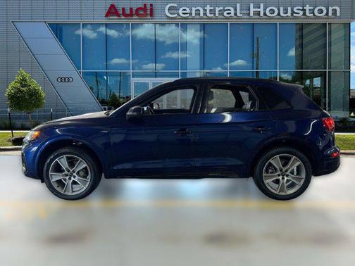 2025 Audi Q5 45 S line Premium