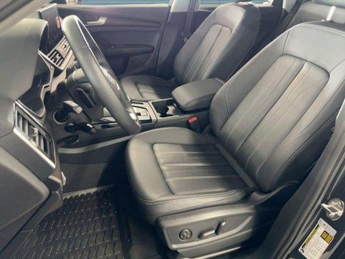 2025 Audi Q5 40 Premium