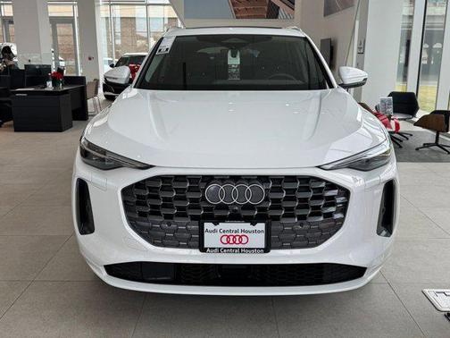 2025 Audi Q5 Premium Plus TFSI quattro S tronic