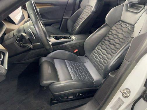 2023 Audi e-tron GT Premium Plus quattro