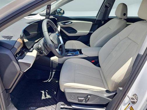 2025 Audi Q6 e-tron Premium