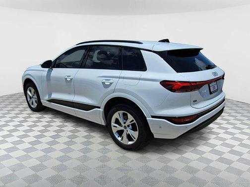 2025 Audi Q6 e-tron Premium