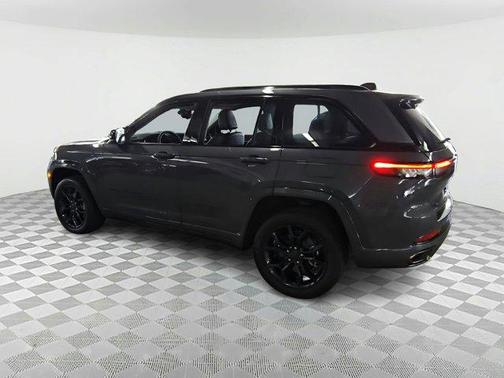 2024 Jeep Grand Cherokee 4xe Anniversary Edition