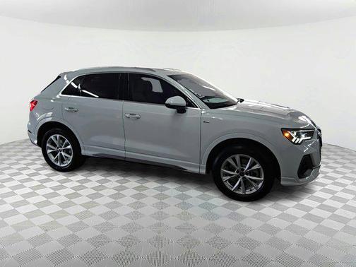 2025 Audi Q3 45 S line Premium Plus