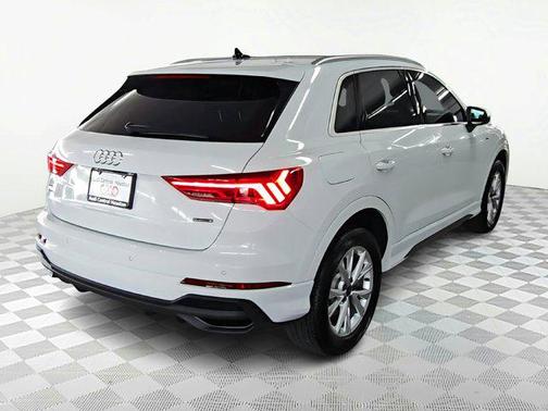 2025 Audi Q3 45 S line Premium Plus