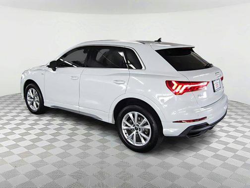 2025 Audi Q3 45 S line Premium Plus