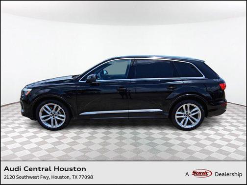 2025 Audi Q7 55 Premium Plus