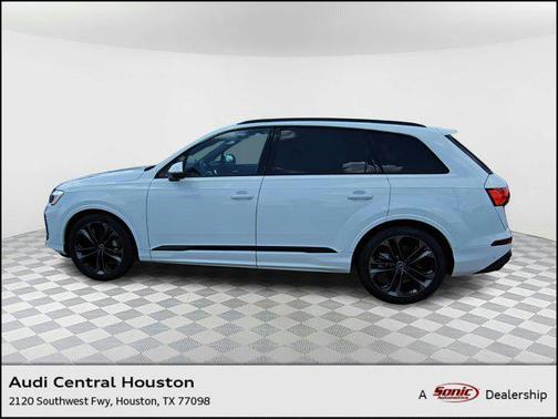2025 Audi Q7 55 Premium Plus