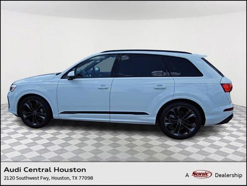 2025 Audi Q7 55 Premium Plus