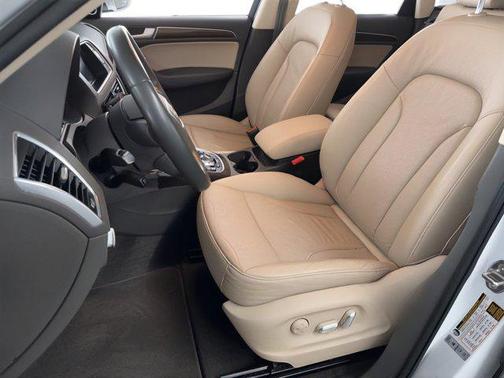 2015 Audi Q5 2.0T Premium Plus