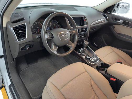 2015 Audi Q5 2.0T Premium Plus