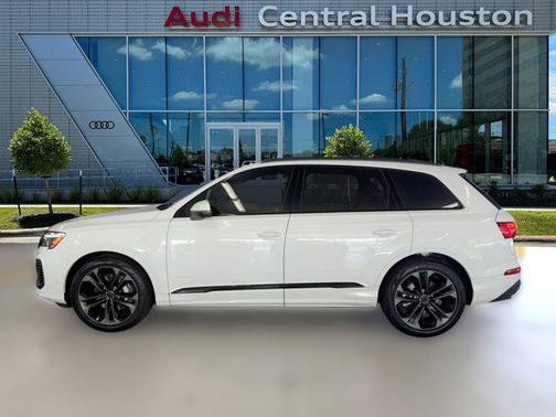2026 Audi Q7 55 Premium Plus