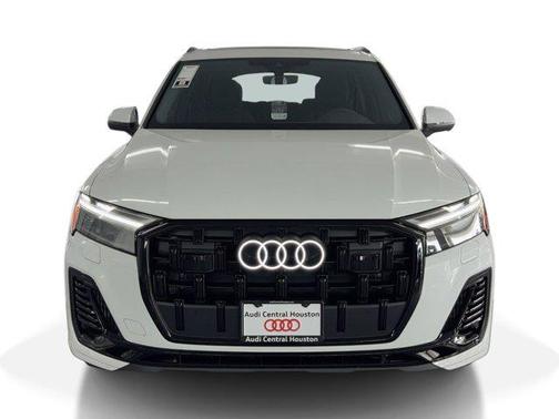 2026 Audi Q7 55 Premium Plus