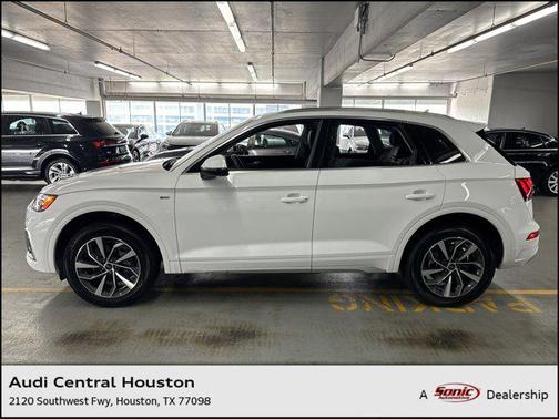 2024 Audi Q5 45 S line Premium