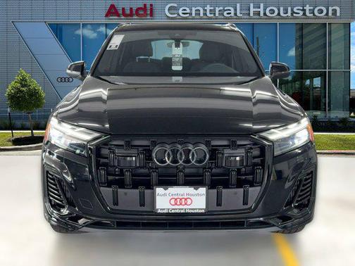 2026 Audi Q7 55 Premium
