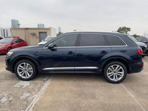 2026 Audi Q7 55 Premium Plus