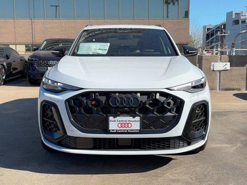2025 Audi SQ5 3.0T Premium Plus