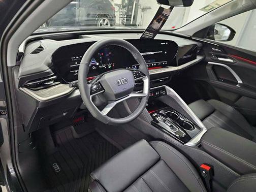 2025 Audi Q5 Prestige