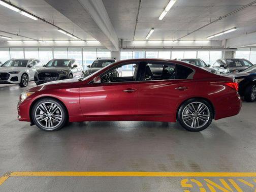 2014 INFINITI Q50 Hybrid Sport