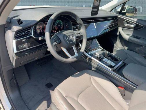 2026 Audi Q7 55 Premium Plus