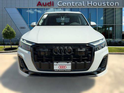 2026 Audi Q7 55 Premium Plus