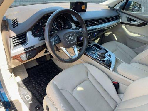 2019 Audi Q7 45 Premium