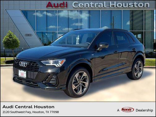 2025 Audi Q3 Premium 45 TFSI S line quattro Tiptronic