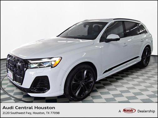 2025 Audi Q7 55 Premium Plus