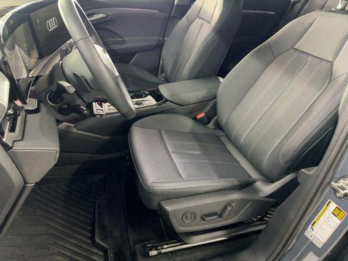 2025 Audi Q6 e-tron Premium