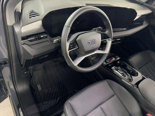 2025 Audi Q6 e-tron Premium