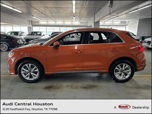 2022 Audi Q3 45 S line Premium Plus