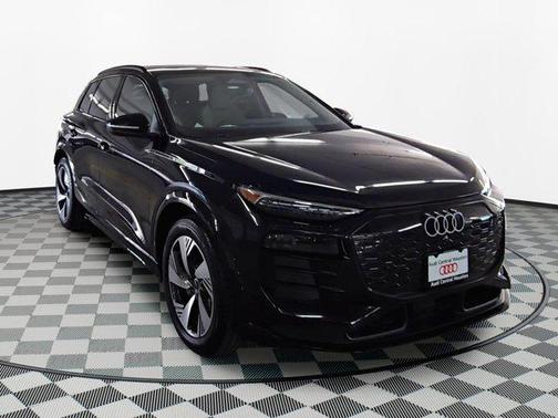 2025 Audi Q6 e-tron Prestige quattro