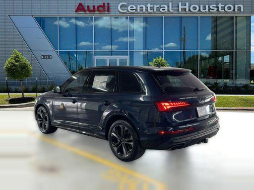 2026 Audi Q7 55 Premium Plus