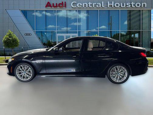 2023 BMW 330e Base