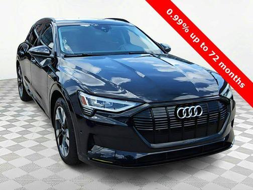 2021 Audi e-tron Premium