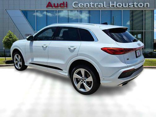 2025 Audi Q5 Premium Plus