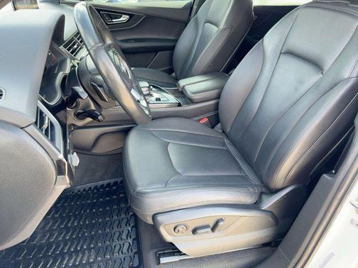 2017 Audi Q7 3.0T Premium