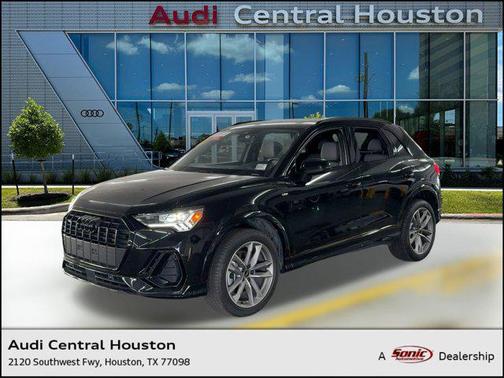 2025 Audi Q3 Premium 45 TFSI S line quattro Tiptronic