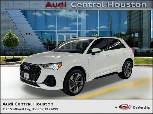 2025 Audi Q3 Premium 45 TFSI S line quattro Tiptronic