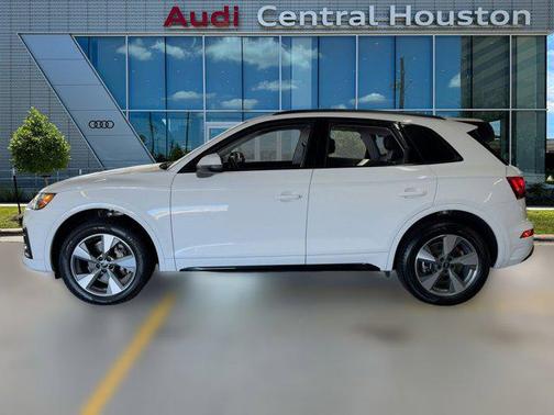 2025 Audi Q5 40 Premium