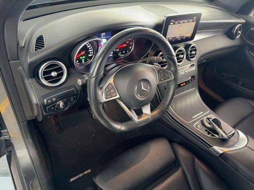 2018 Mercedes-Benz GLC 300 Base