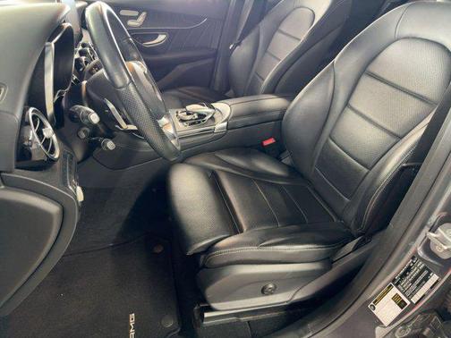 2018 Mercedes-Benz GLC 300 Base