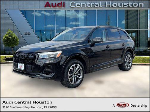 2026 Audi Q7 45 Premium