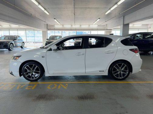 2015 Lexus CT 200h Hybrid