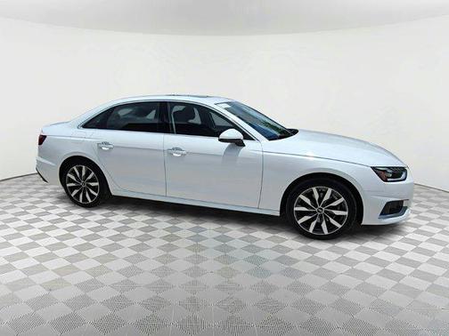 2022 Audi A4 40 Premium Plus