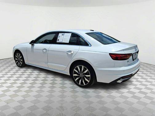 2022 Audi A4 40 Premium Plus