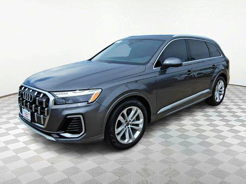2025 Audi Q7 55 Prestige