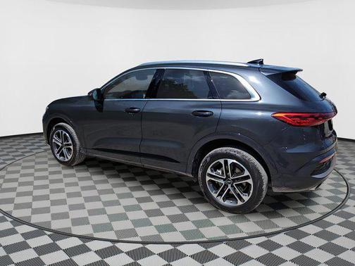 2025 Audi Q5 Premium Plus