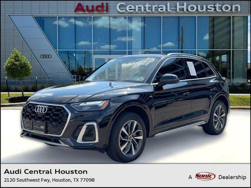 2023 Audi Q5 45 S line Premium Plus