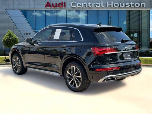 2023 Audi Q5 45 S line Premium Plus